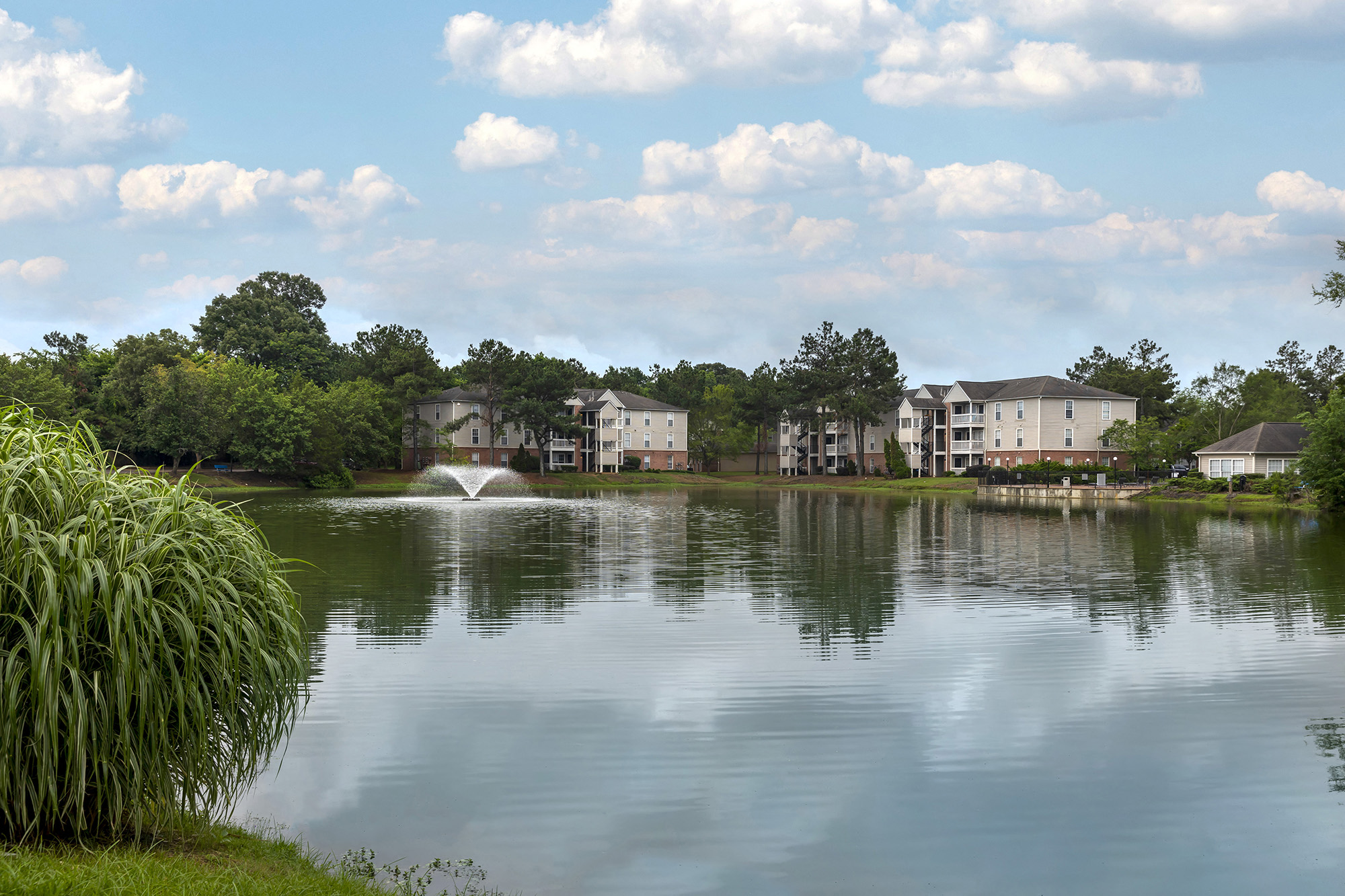 Photos and Video of Southaven Pointe in Southaven, MS
